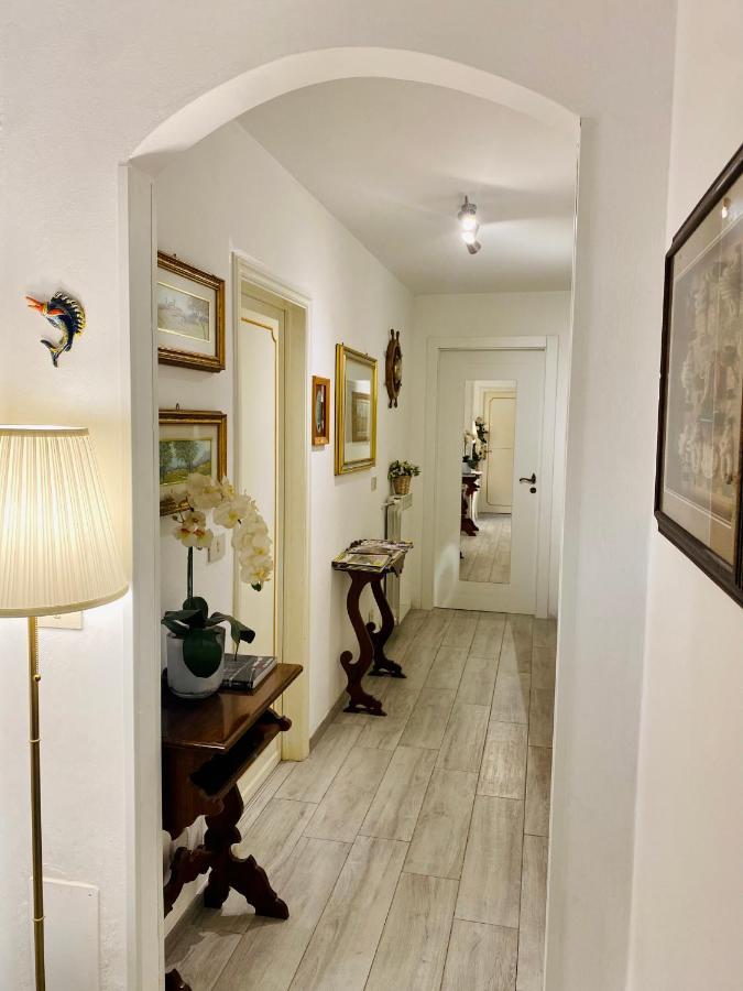 Hotel Casa Luba Lucca Esterno foto