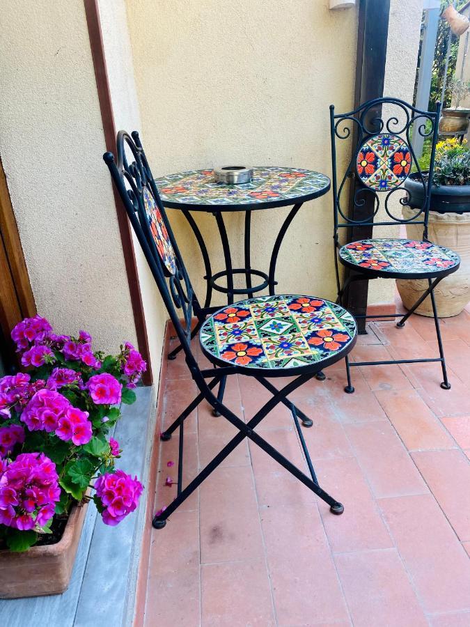 Hotel Casa Luba Lucca Esterno foto